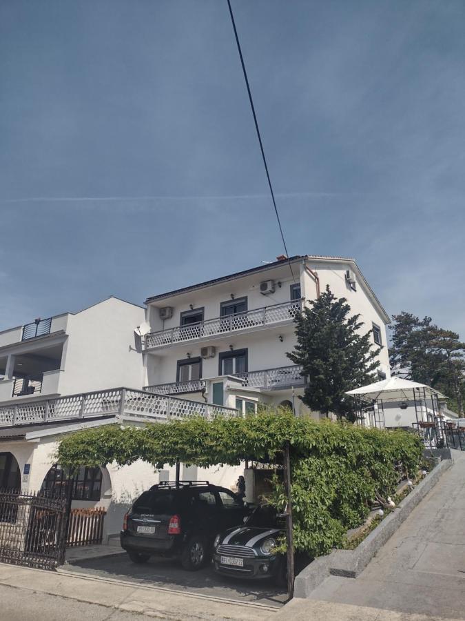 Apartments Vita Novi Vinodolski Ngoại thất bức ảnh