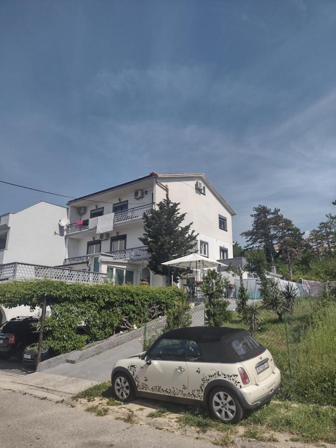 Apartments Vita Novi Vinodolski Ngoại thất bức ảnh