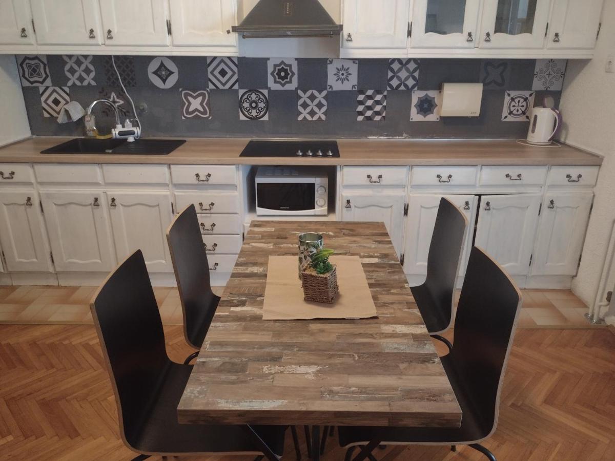 Apartments Vita Novi Vinodolski Ngoại thất bức ảnh
