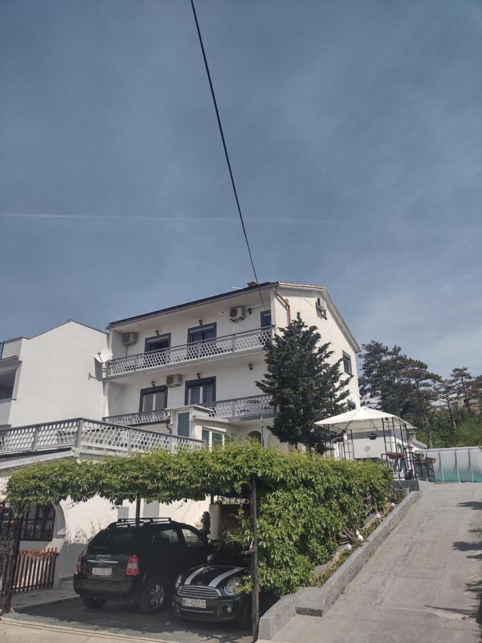 Apartments Vita Novi Vinodolski Ngoại thất bức ảnh