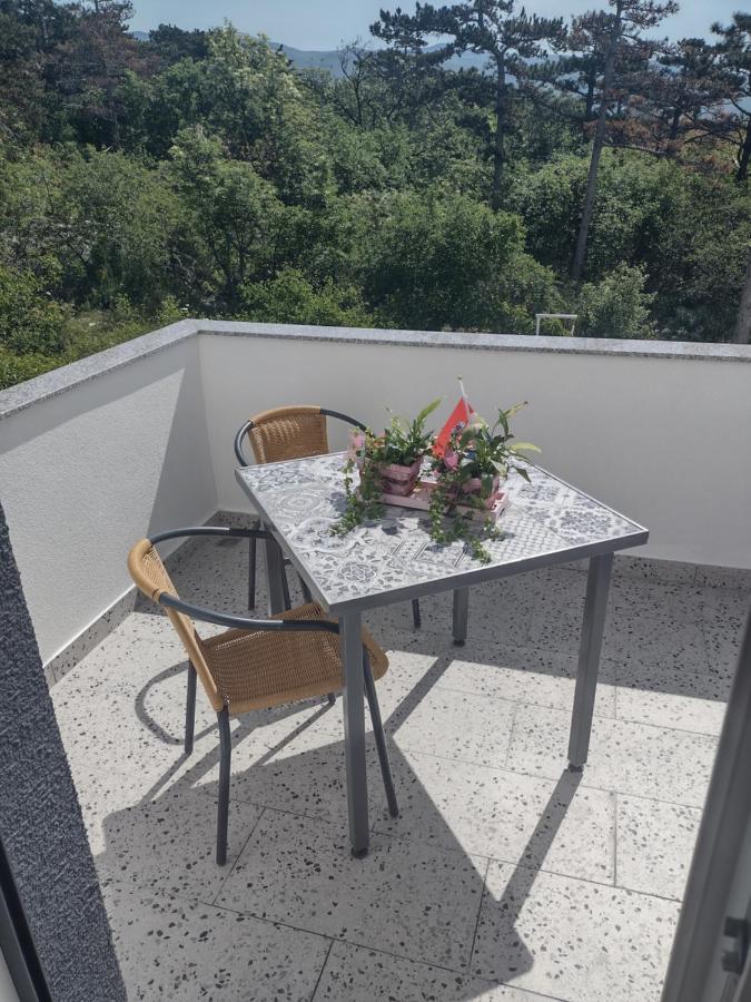 Apartments Vita Novi Vinodolski Ngoại thất bức ảnh