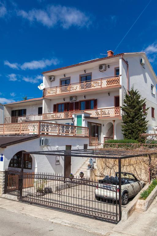 Apartments Vita Novi Vinodolski Phòng bức ảnh